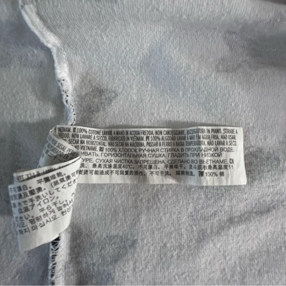 Forever 21 Men’s Polo Shirt XL White Black Rose Print Short Sleeve Collared - Picture 7 of 7